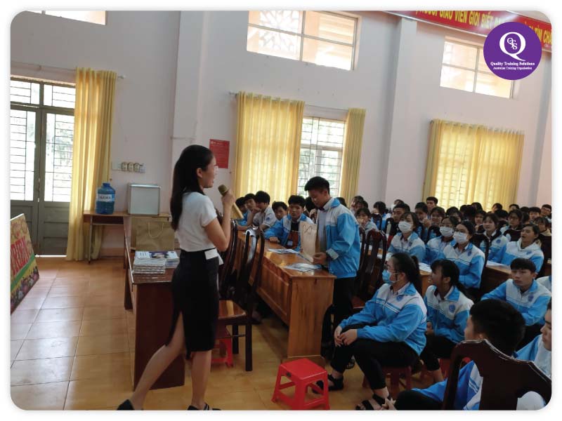 QTS Sự kiện trường THPT Trường Chinh - Đăk Nông
