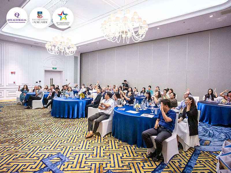 Quý Thầy Cô tham dự tích cực tham gia