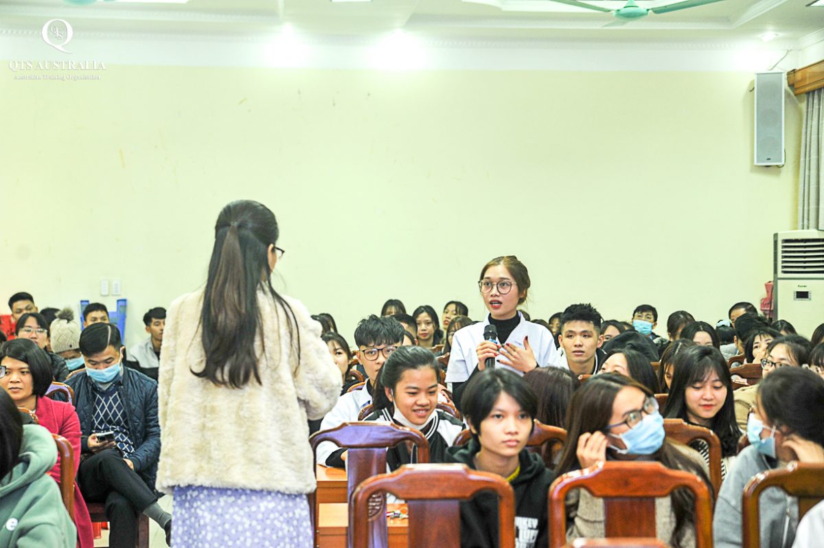Hội thảo Đào Tạo Nguồn Nhân Lực Y Tế Chất Lượng