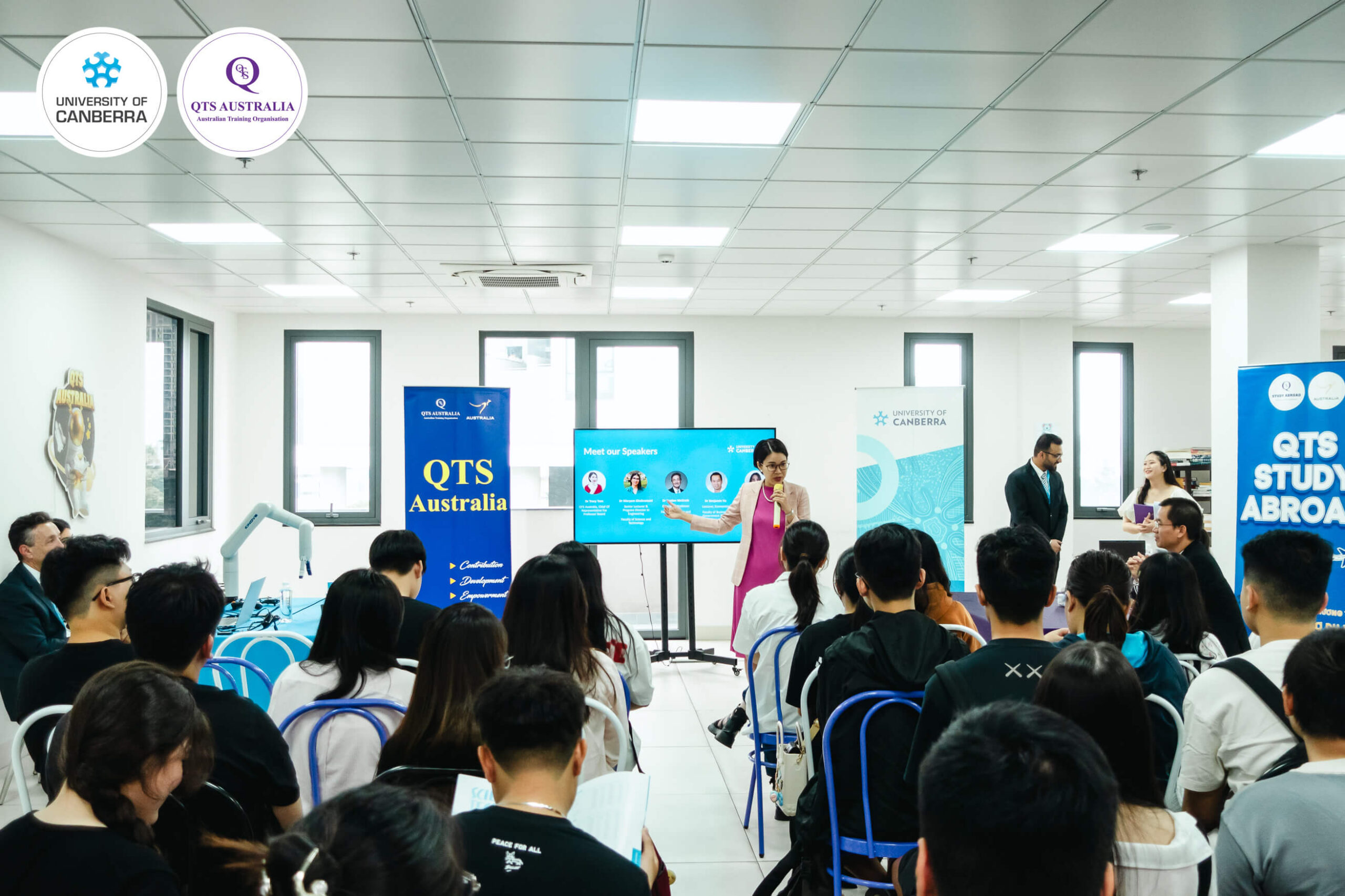 QTS Australia x UC: Global Career Experience