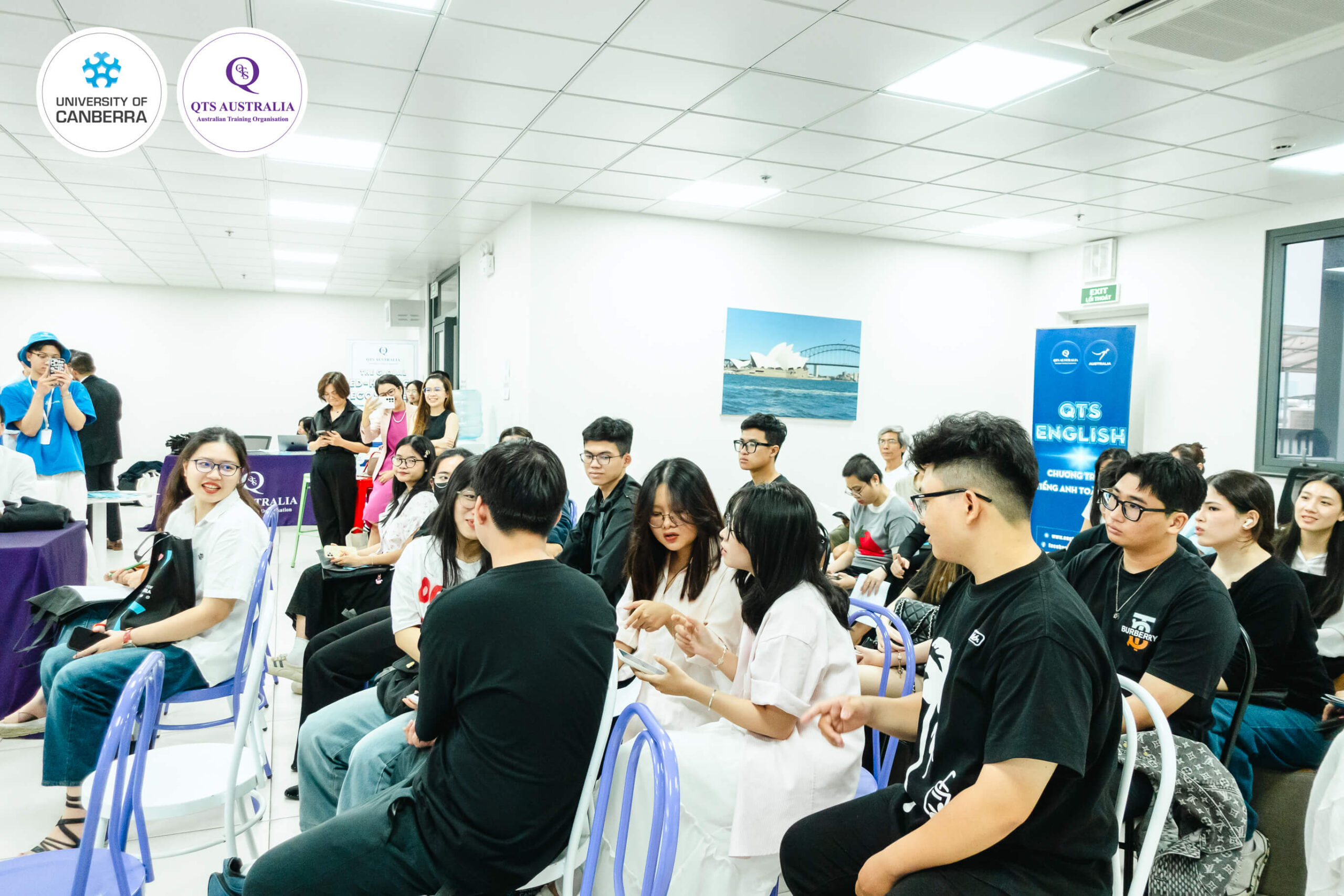 QTS AustraliaxUC: Global Career Experience