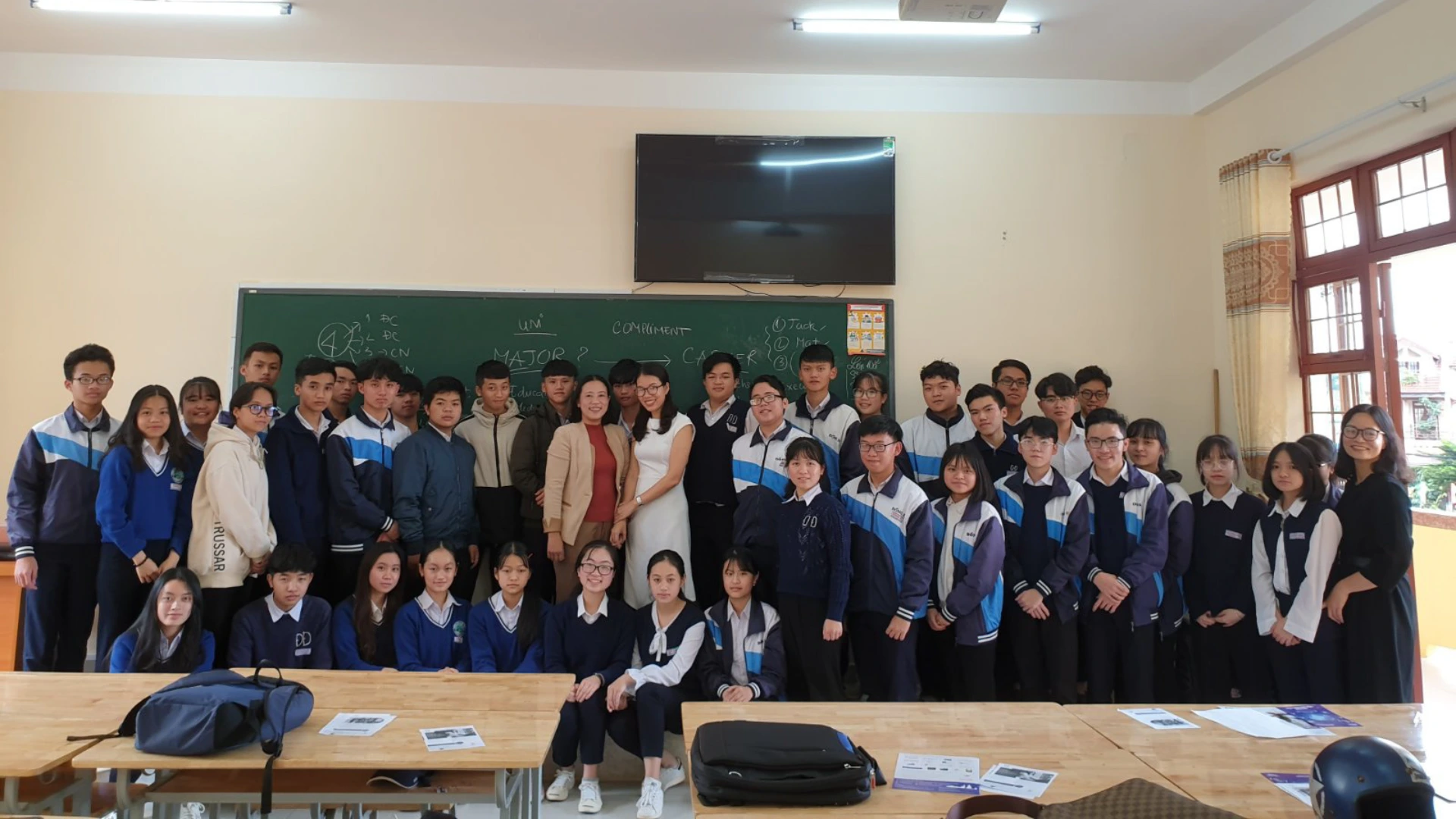 Hình chị Tracy Trang