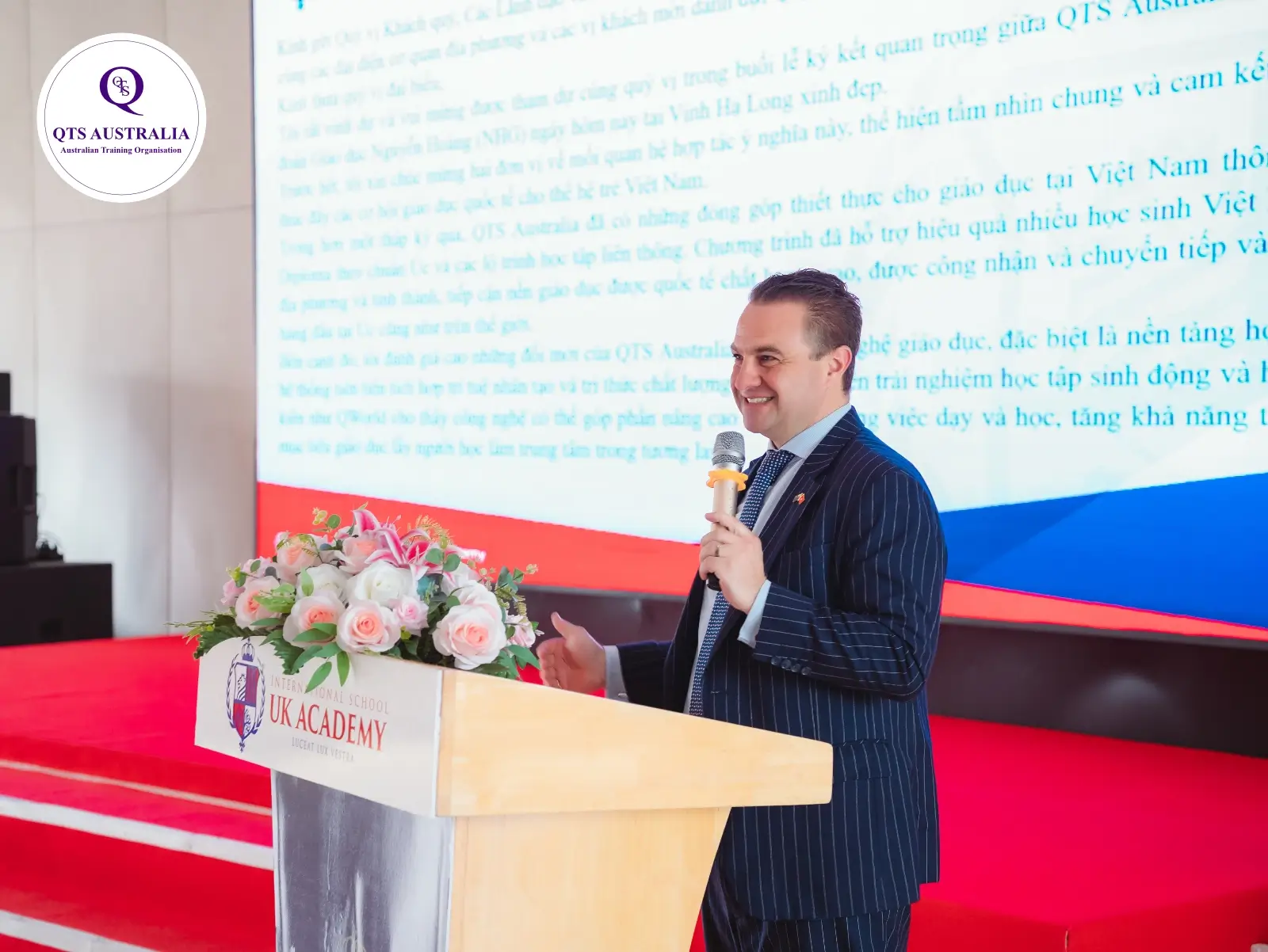 Ngài Christopher Morley – Đại Sứ Quán Australia phát biểu tại sự kiện