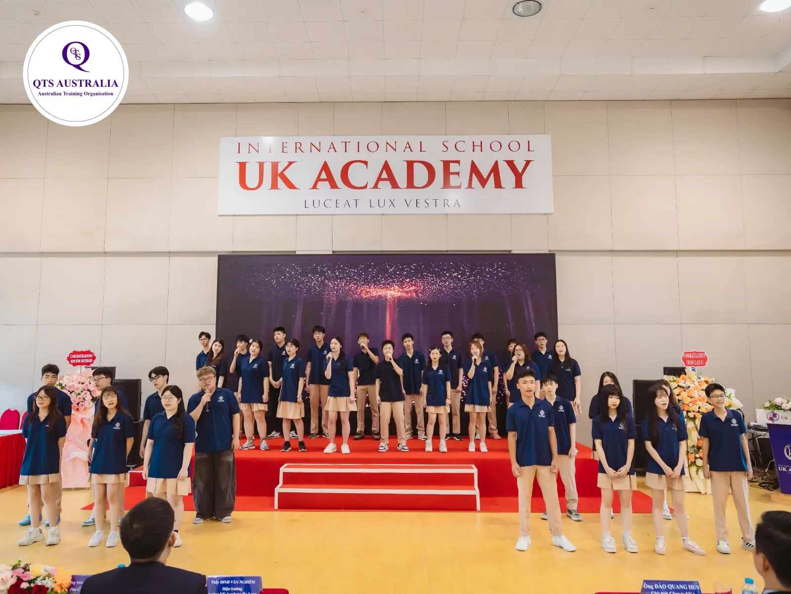 Học sinh trường UK Academy Hạ Long